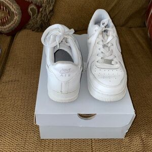 Air Force 1 LE (GS)